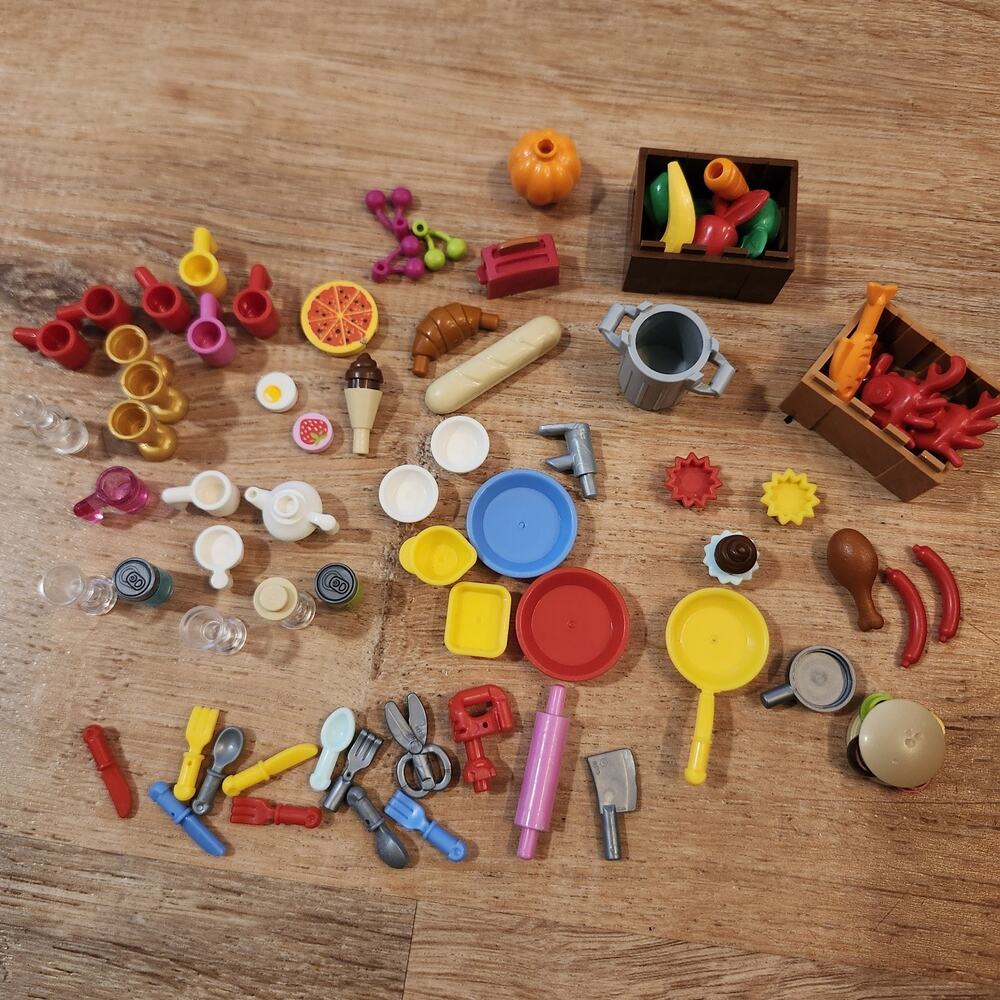 Lego Friends Food Kitchen Cooking Accessory Lot Fruit Burger Dishes Utensil Crab
